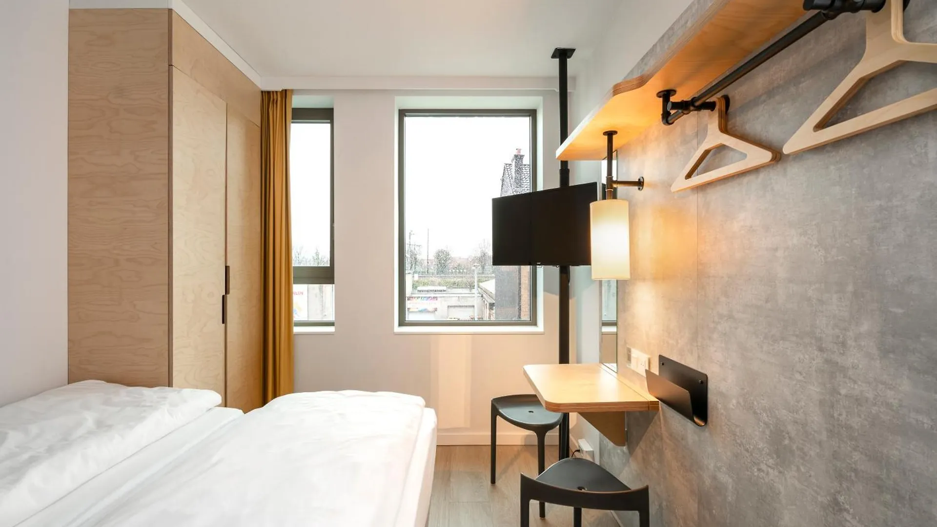 Ibis Budget Gent Centrum Dampoort Hotel
