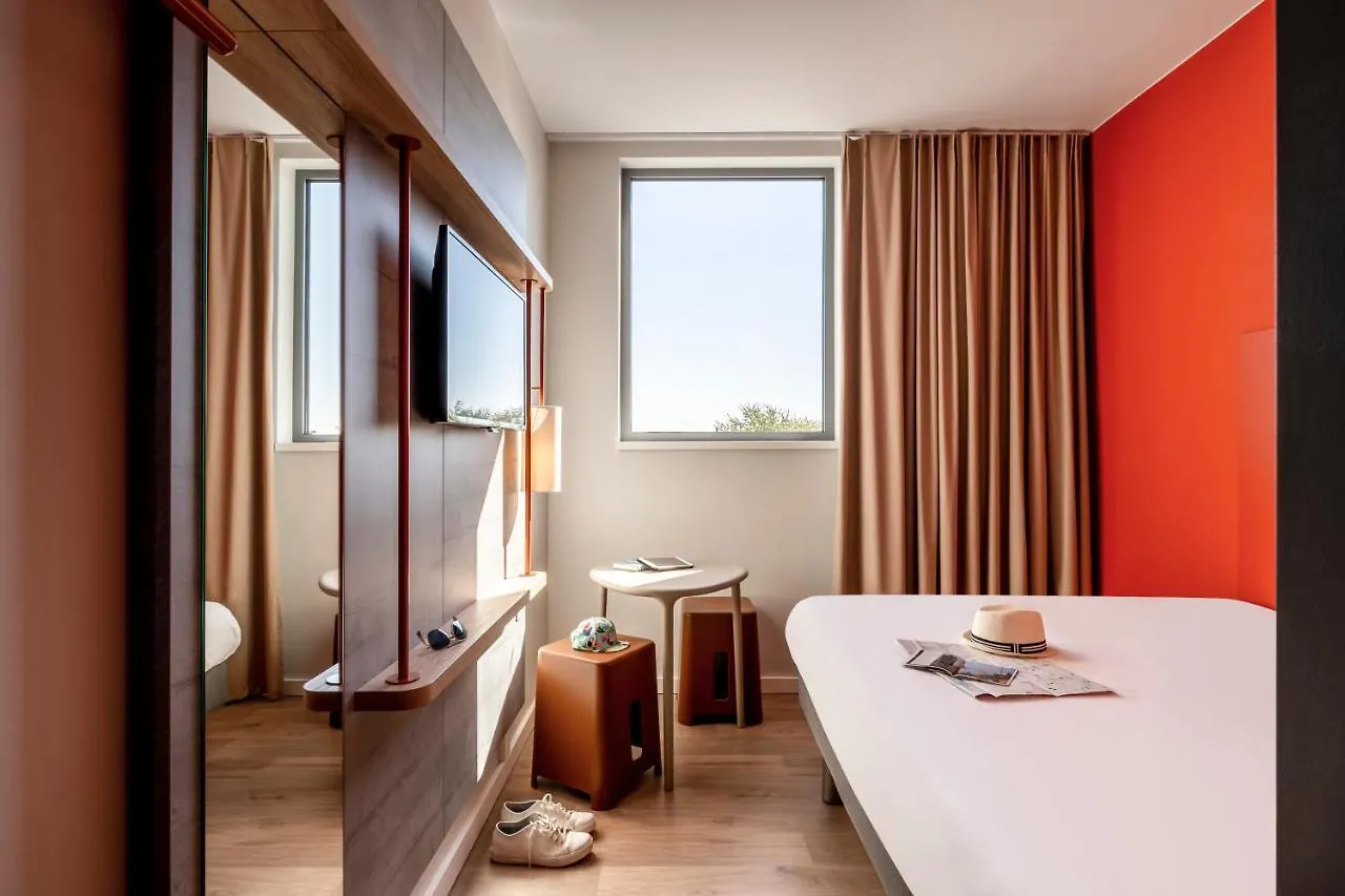 Hotel Ibis Budget Gent Centrum Dampoort