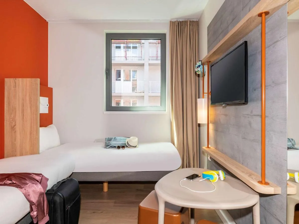 Ibis Budget Gent Centrum Dampoort Hotel Ghent
